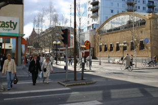 Dúas imaxes da cidade e o porto de Lulea